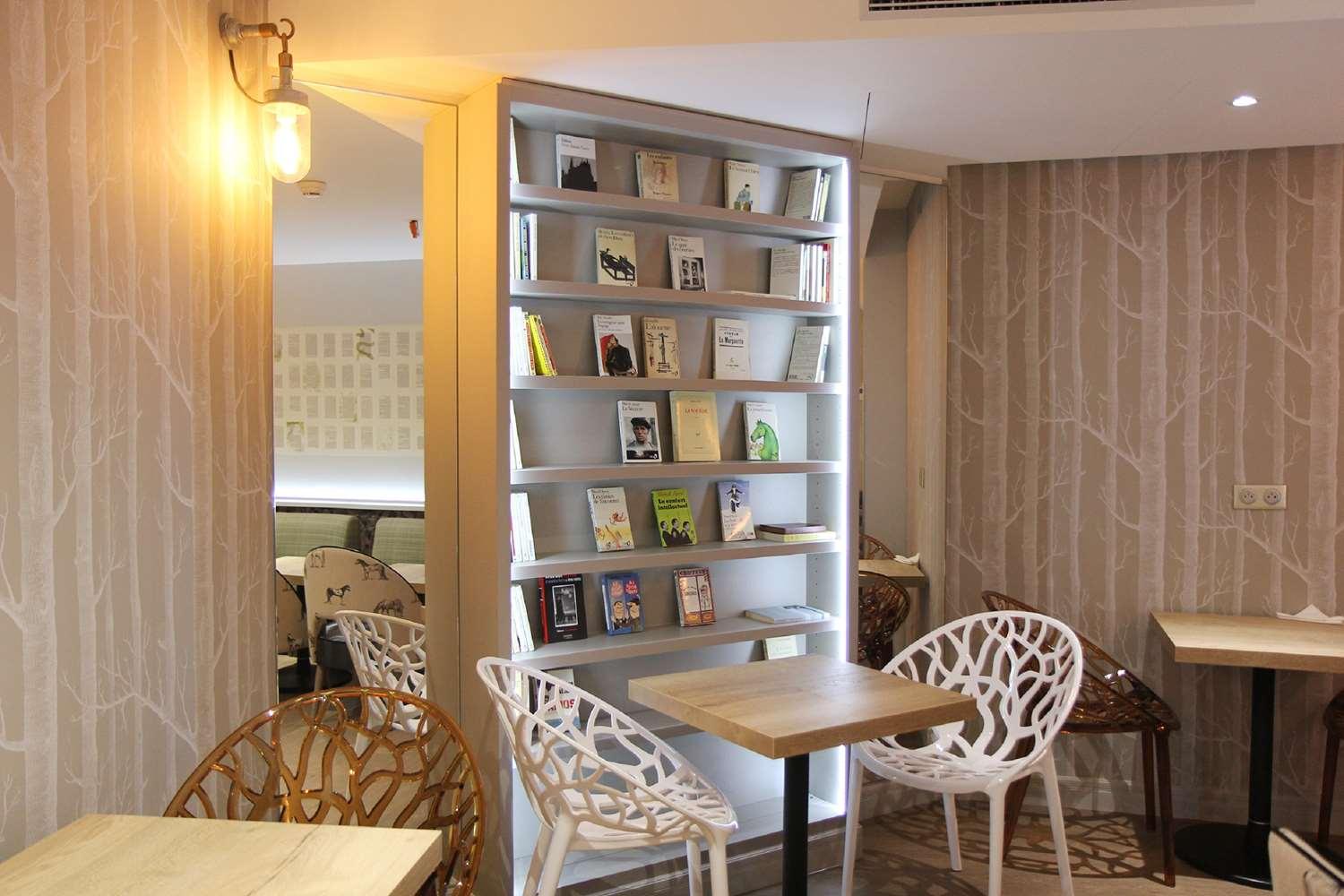 Western Littéraire Marcel Aymé Hotel 4*