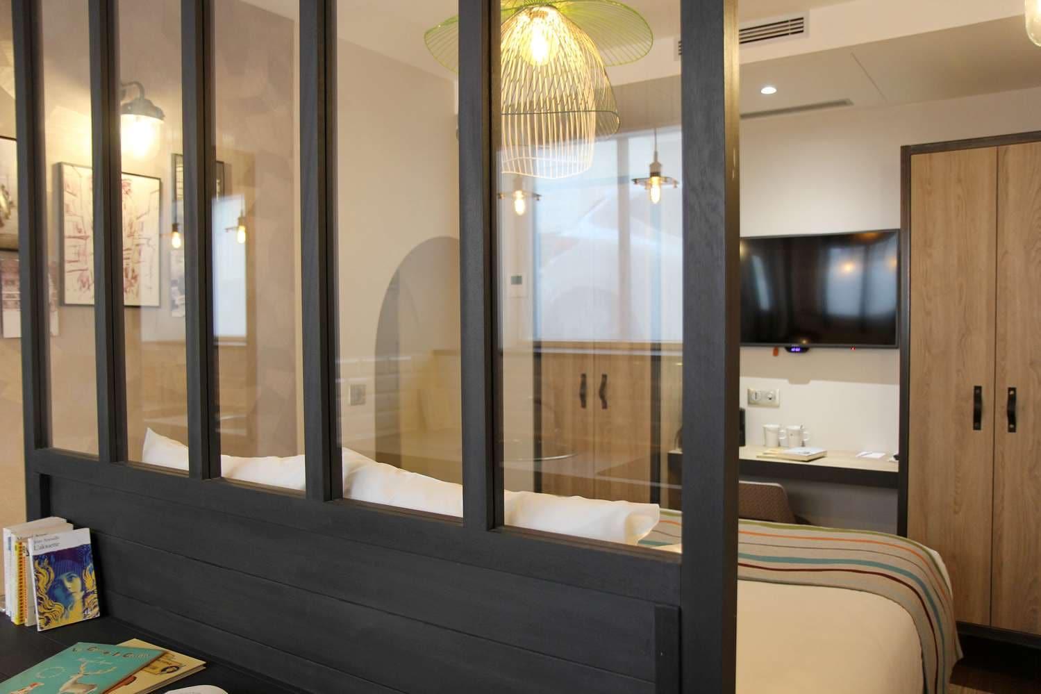 Western Littéraire Marcel Aymé Hotel Paris