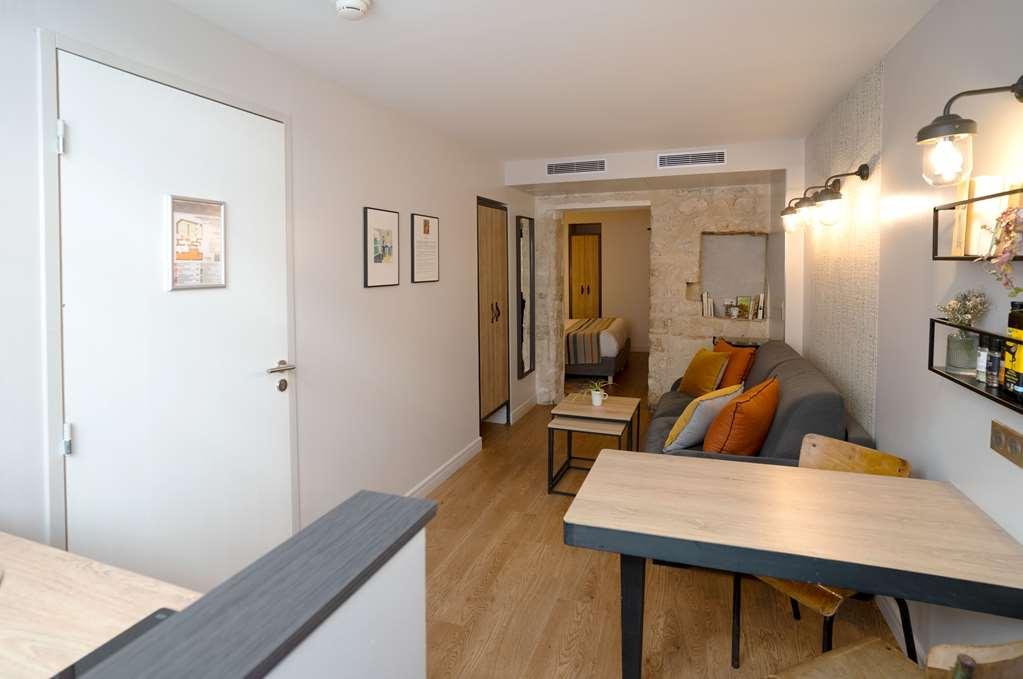 Western Littéraire Marcel Aymé Hotel Paris